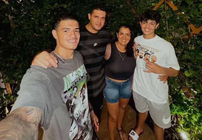 NBA唯一巴西人，增重20KG頂內線