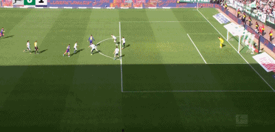 半场战报：莱比锡1-0云达不莱梅，努萨建功